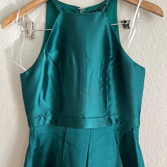 NWOT Broadway Show Emerald Green High-Low Maxi Dress - Picture 6 of 10